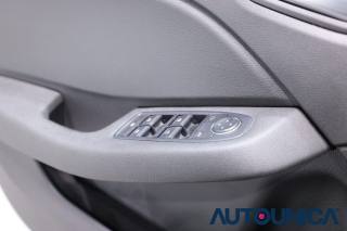 RENAULT Clio usata, con Luci diurne