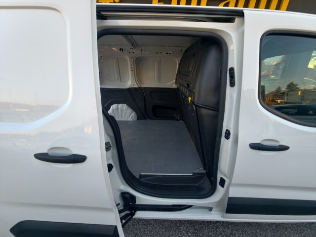 OPEL Combo usata, con Immobilizzatore elettronico