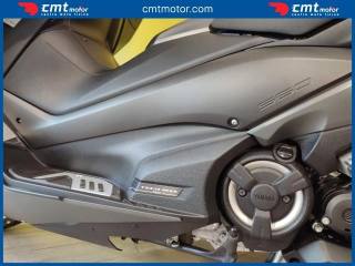 YAMAHA T-Max 560 usata 10