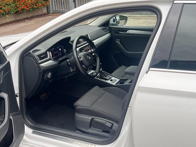 SKODA Superb usata, con Controllo trazione