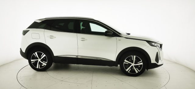 PEUGEOT 3008 usata, con USB