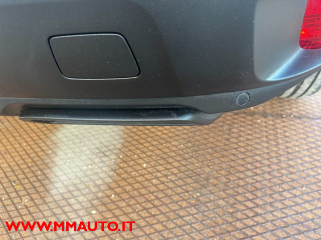 PEUGEOT 3008 usata, con Autoradio