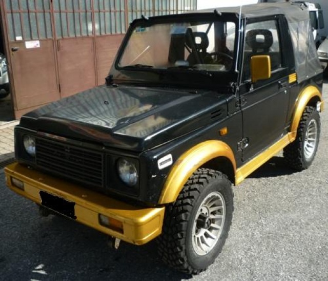 SUZUKI SJ 413 usata, con Trazione integrale