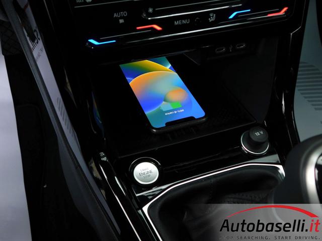 VOLKSWAGEN T-Cross usata 64