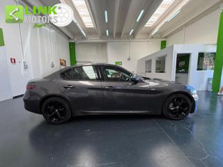 ALFA ROMEO Giulia usata, con Autoradio
