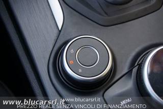 ALFA ROMEO Stelvio usata, con Sensori di parcheggio posteriori