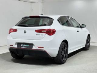 ALFA ROMEO Giulietta usata, con Autoradio