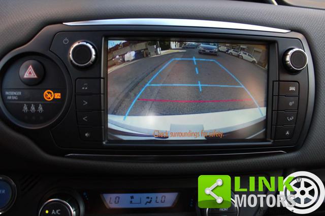 TOYOTA Yaris usata 35