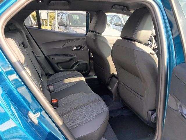 PEUGEOT 2008 usata, con Touch screen