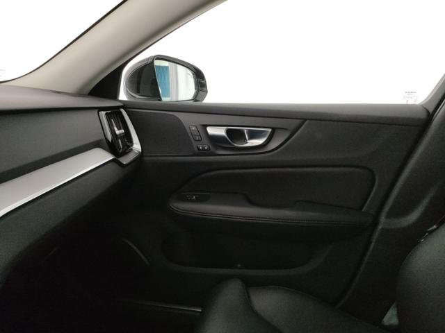 VOLVO V60 usata, con Luci diurne LED