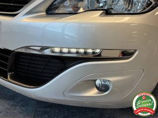 PEUGEOT 308 usata, con Touch screen