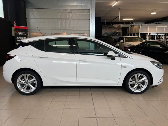 OPEL Astra usata, con Climatizzatore