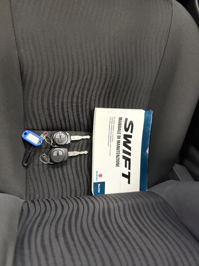 SUZUKI Swift usata, con Luci diurne