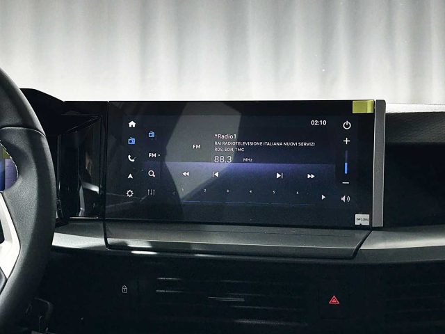 OPEL Frontera usata, con Autoradio digitale