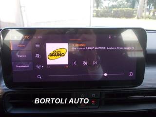 JEEP Avenger usata, con Touch screen