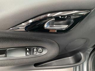 DS AUTOMOBILES DS 3 usata, con Volante in pelle