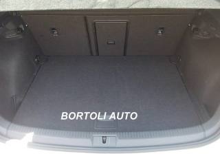 VOLKSWAGEN Golf usata, con Controllo automatico clima