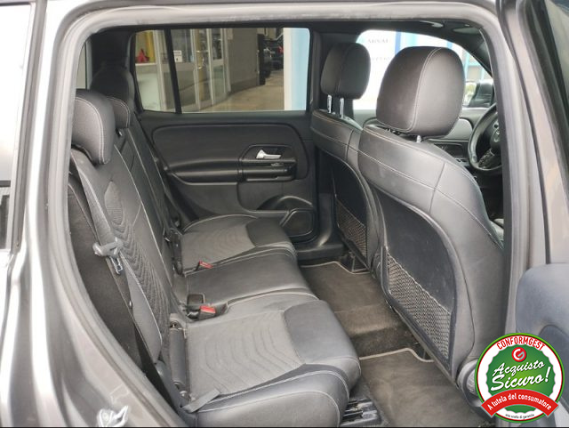 MERCEDES-BENZ GLB 200 usata, con Boardcomputer