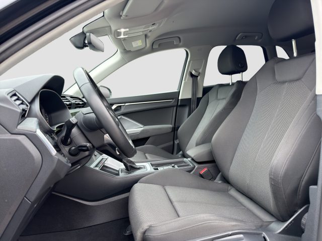 AUDI Q3 usata 9