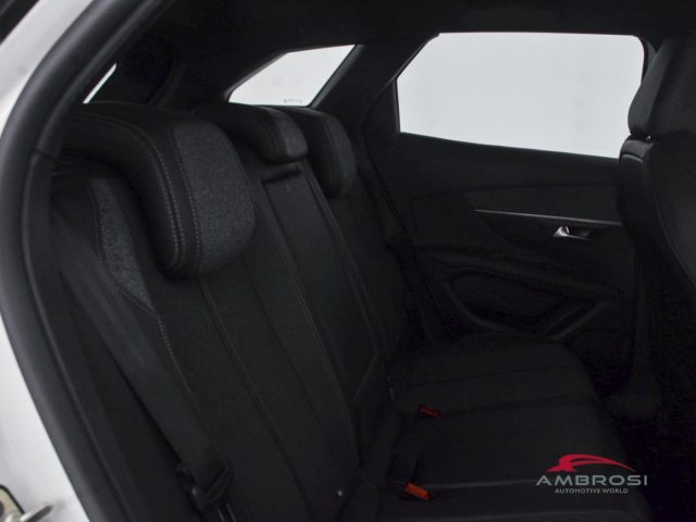 PEUGEOT 3008 usata 10