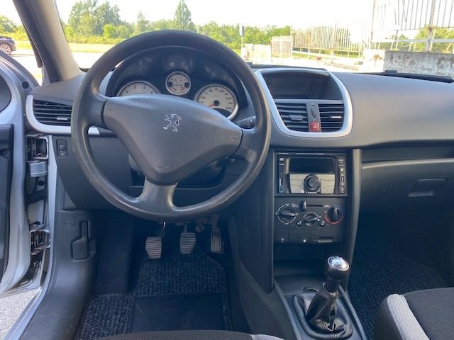 PEUGEOT 207 usata, con Fendinebbia