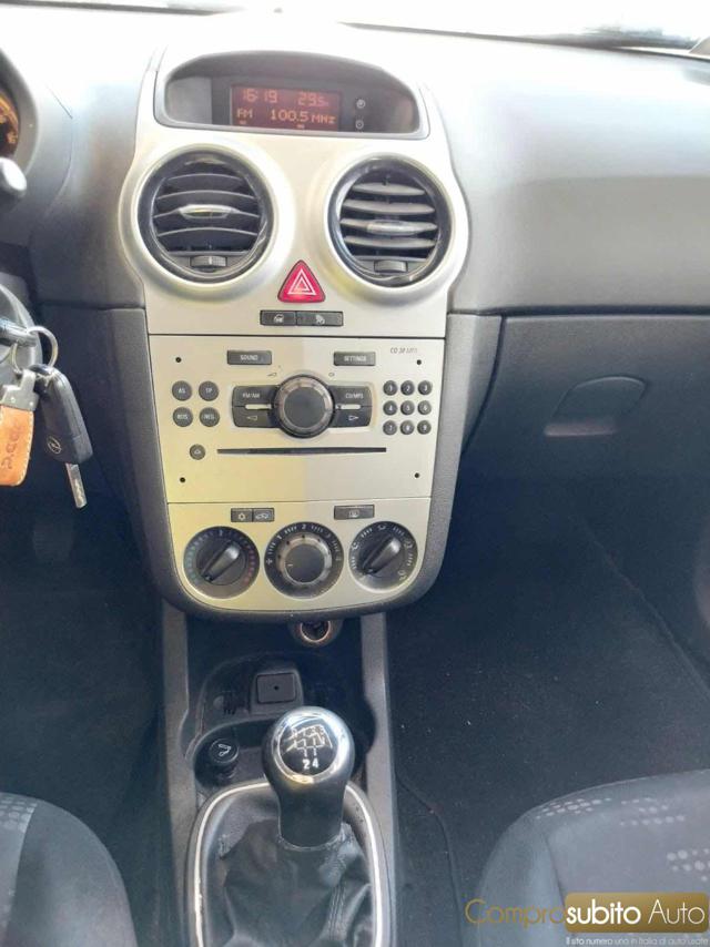 OPEL Corsa usata 25
