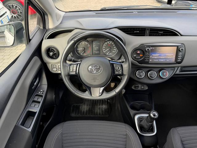 TOYOTA Yaris usata, con Sedile posteriore sdoppiato