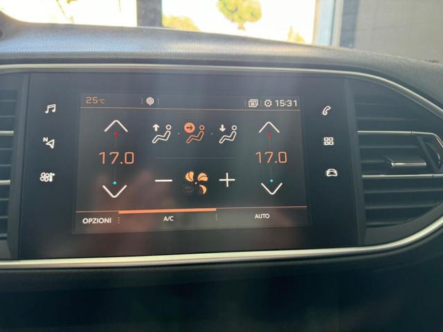 PEUGEOT 308 usata, con Airbag testa