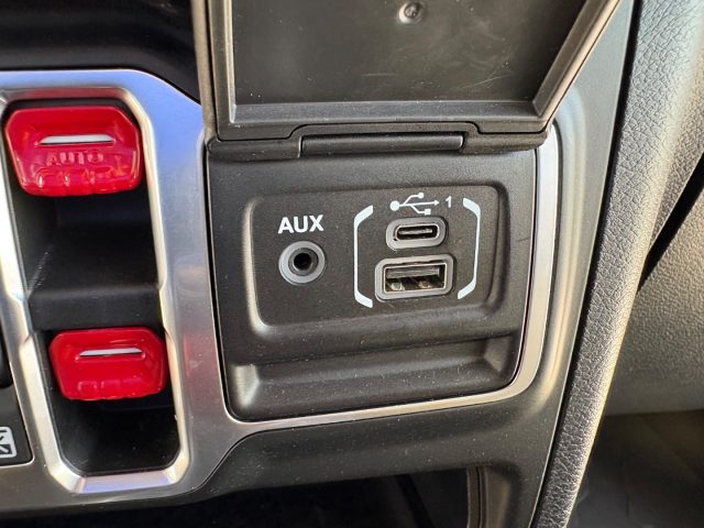 JEEP Wrangler usata, con Volante multifunzione