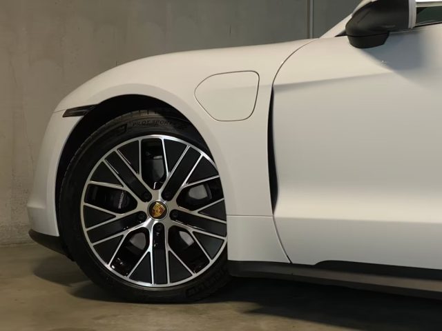 PORSCHE Taycan usata, con Antifurto