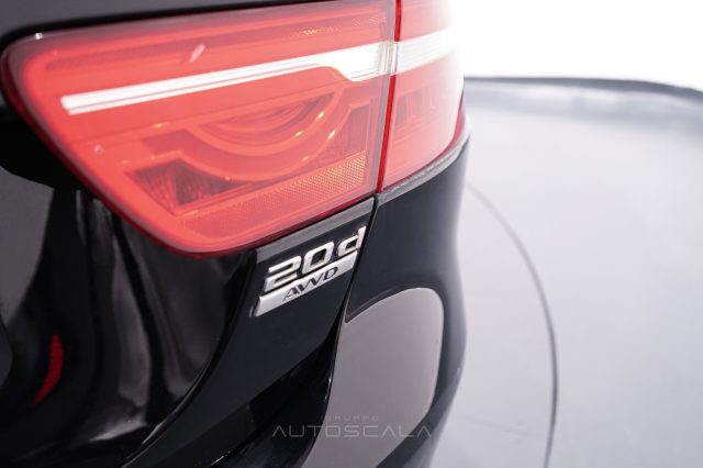 JAGUAR XE usata, con Frenata d