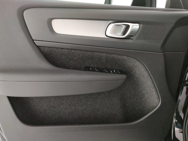VOLVO XC40 usata, con Vetri oscurati