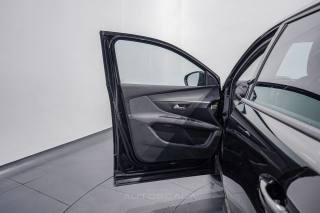 PEUGEOT 5008 usata, con Climatizzatore