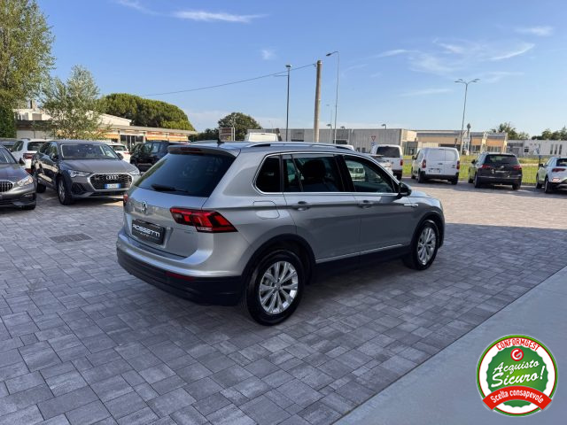 VOLKSWAGEN Tiguan usata, con Climatizzatore