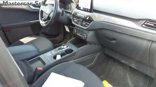 FORD Kuga usata, con Boardcomputer
