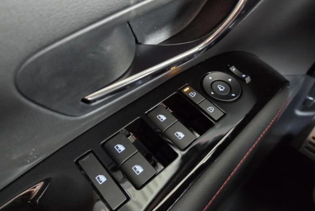 HYUNDAI Tucson usata, con Regolazione elettrica sedili