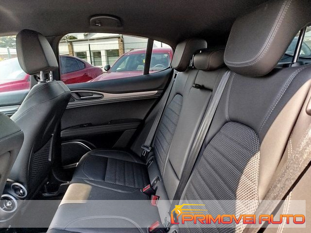ALFA ROMEO Stelvio usata, con Airbag Passeggero