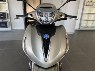 PIAGGIO Beverly 300 i.e. usata 3
