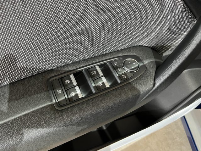 RENAULT Captur usata, con Vetri oscurati