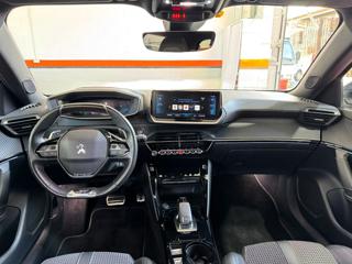 PEUGEOT 2008 usata, con Airbag