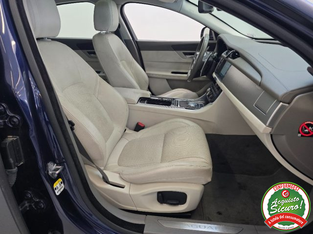 JAGUAR XF usata, con Sensore di pioggia