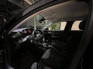 PEUGEOT 208 usata, con Autoradio digitale