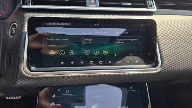 LAND ROVER Range Rover Velar usata, con Bracciolo