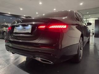 MERCEDES-BENZ E 300 usata, con Boardcomputer