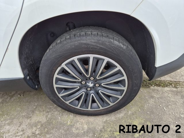 PEUGEOT 2008 usata, con Airbag laterali