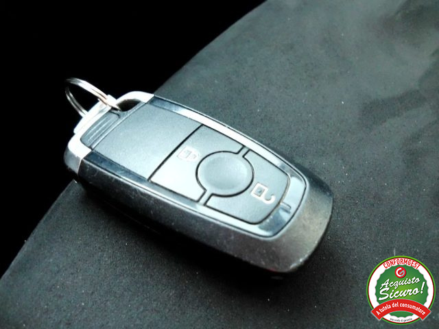 FORD EcoSport usata, con USB