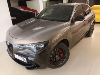 ALFA ROMEO Stelvio usata, con Regolazione elettrica sedili