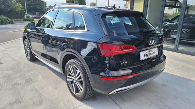 AUDI Q5 usata, con Sedile posteriore sdoppiato