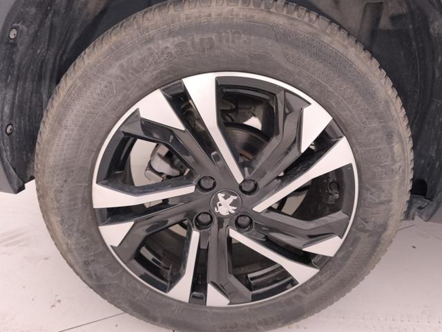 PEUGEOT 2008 usata, con Specchietti laterali elettrici
