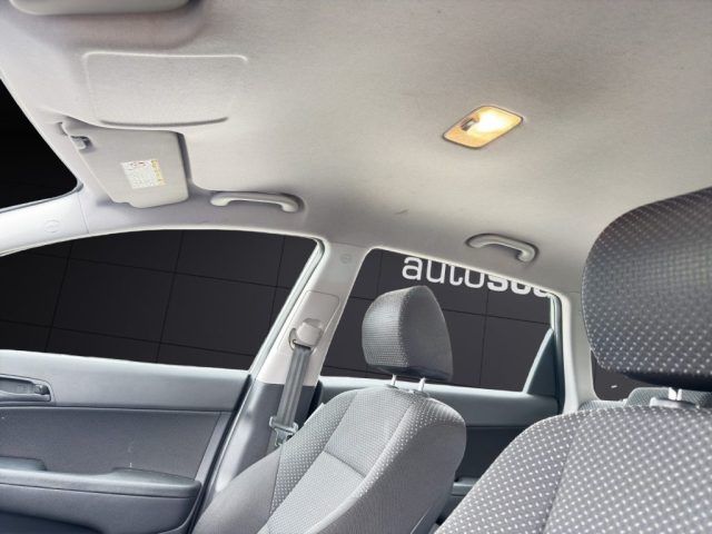 HYUNDAI i30 usata 20